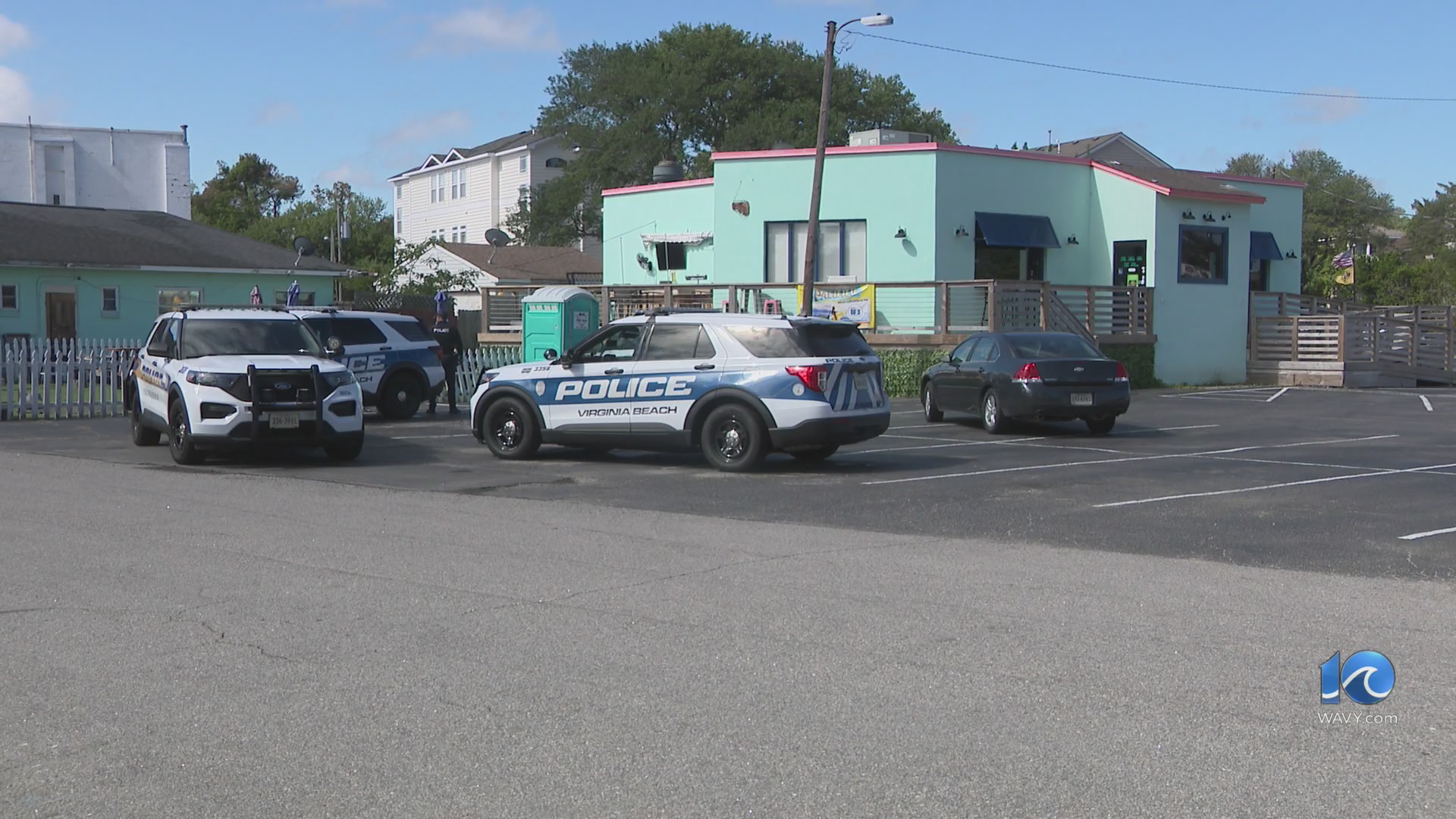 Virginia Beach police investigate burglary at Bucketheads Beach Grill ...