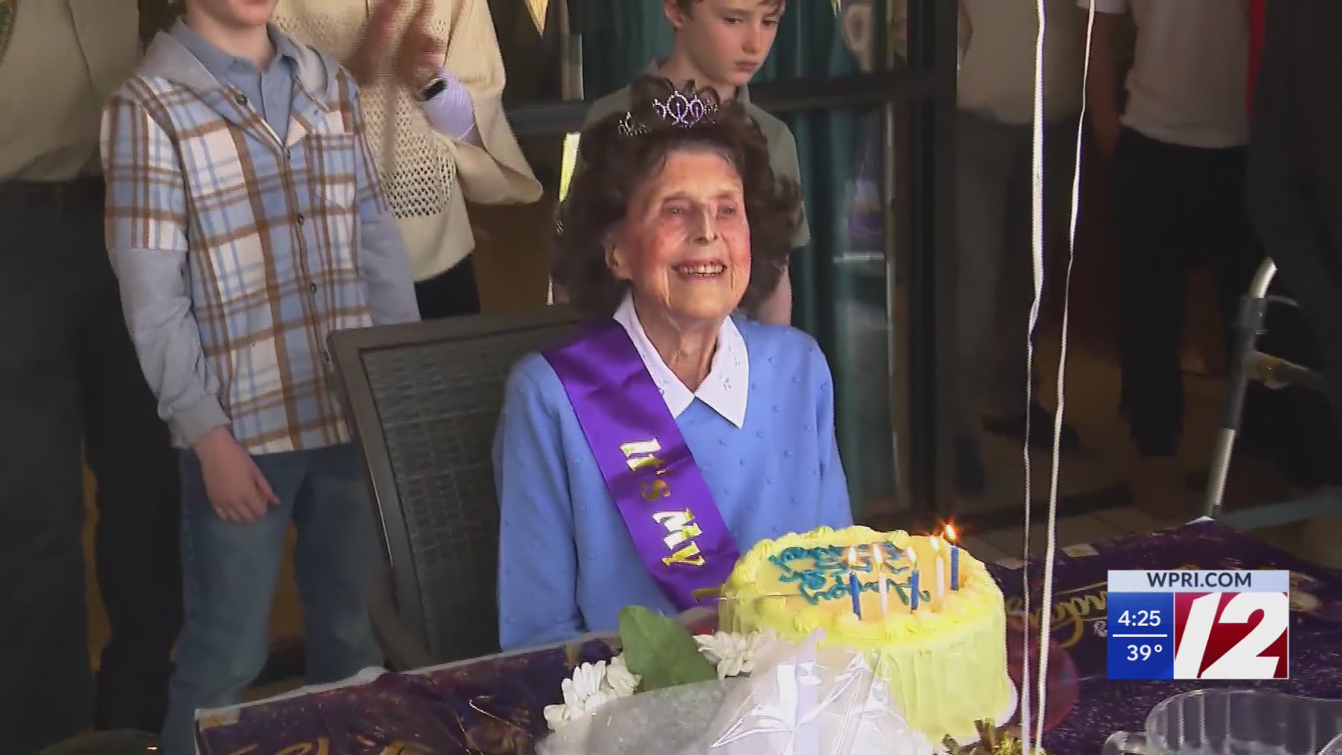 WWII veteran celebrates turning 105 – WPRI.com