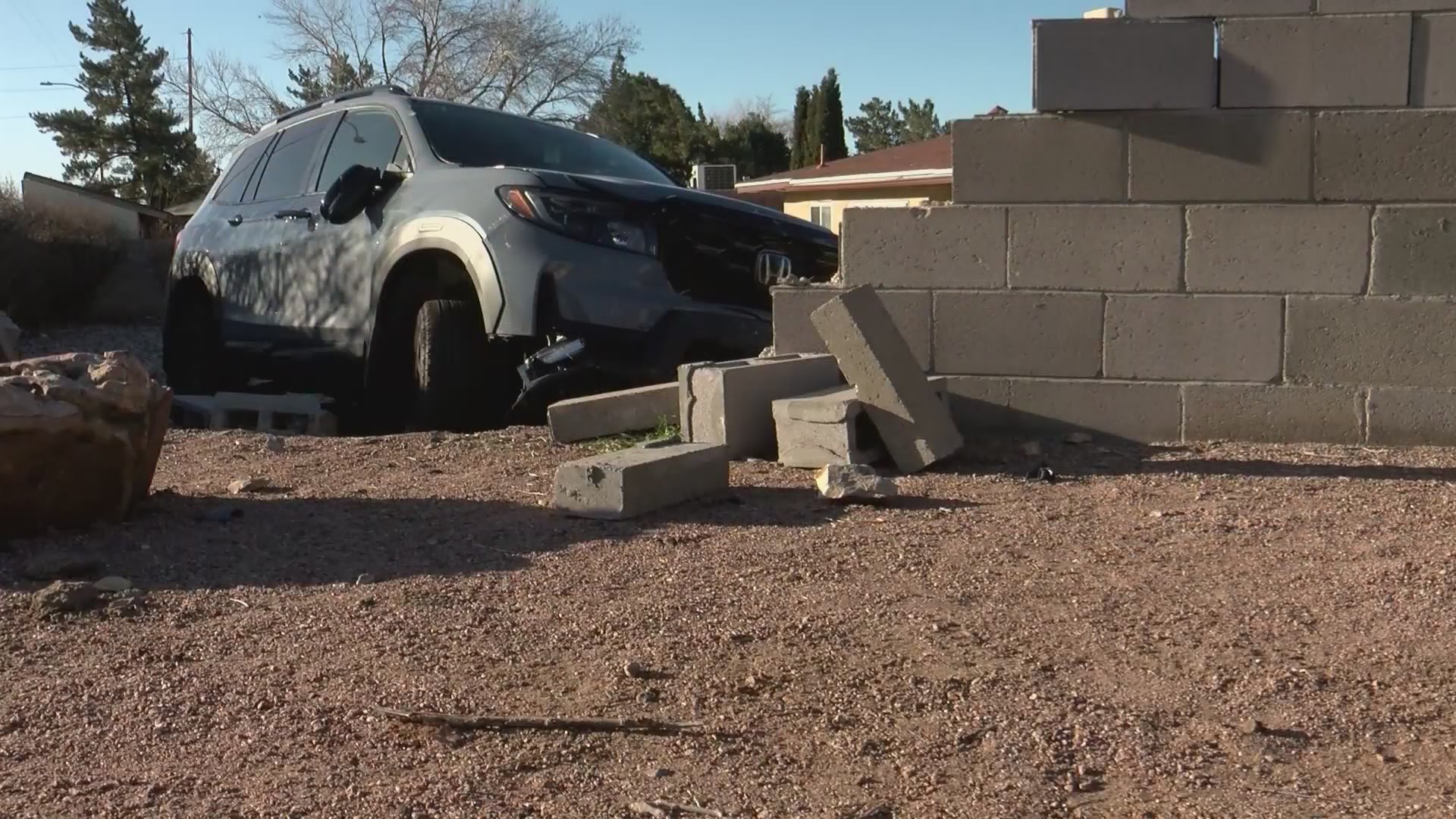 Driver crashes into northeast Albuquerque home’s wall – KRQE NEWS 13 ...