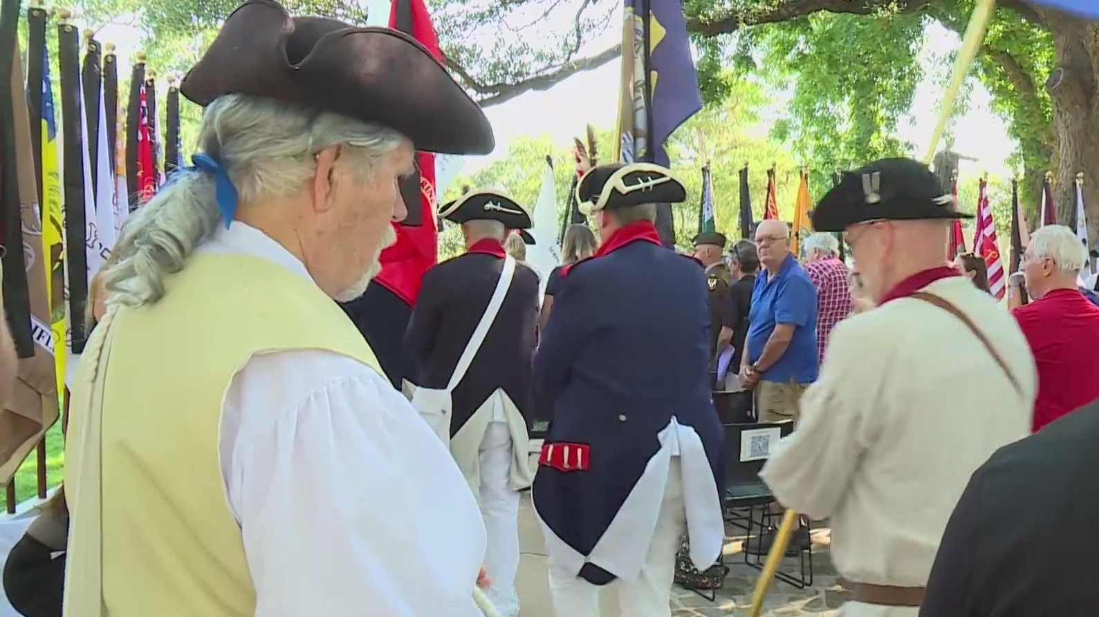 Memorial Day ceremony at Texas State Cemetery honors fallen service ...