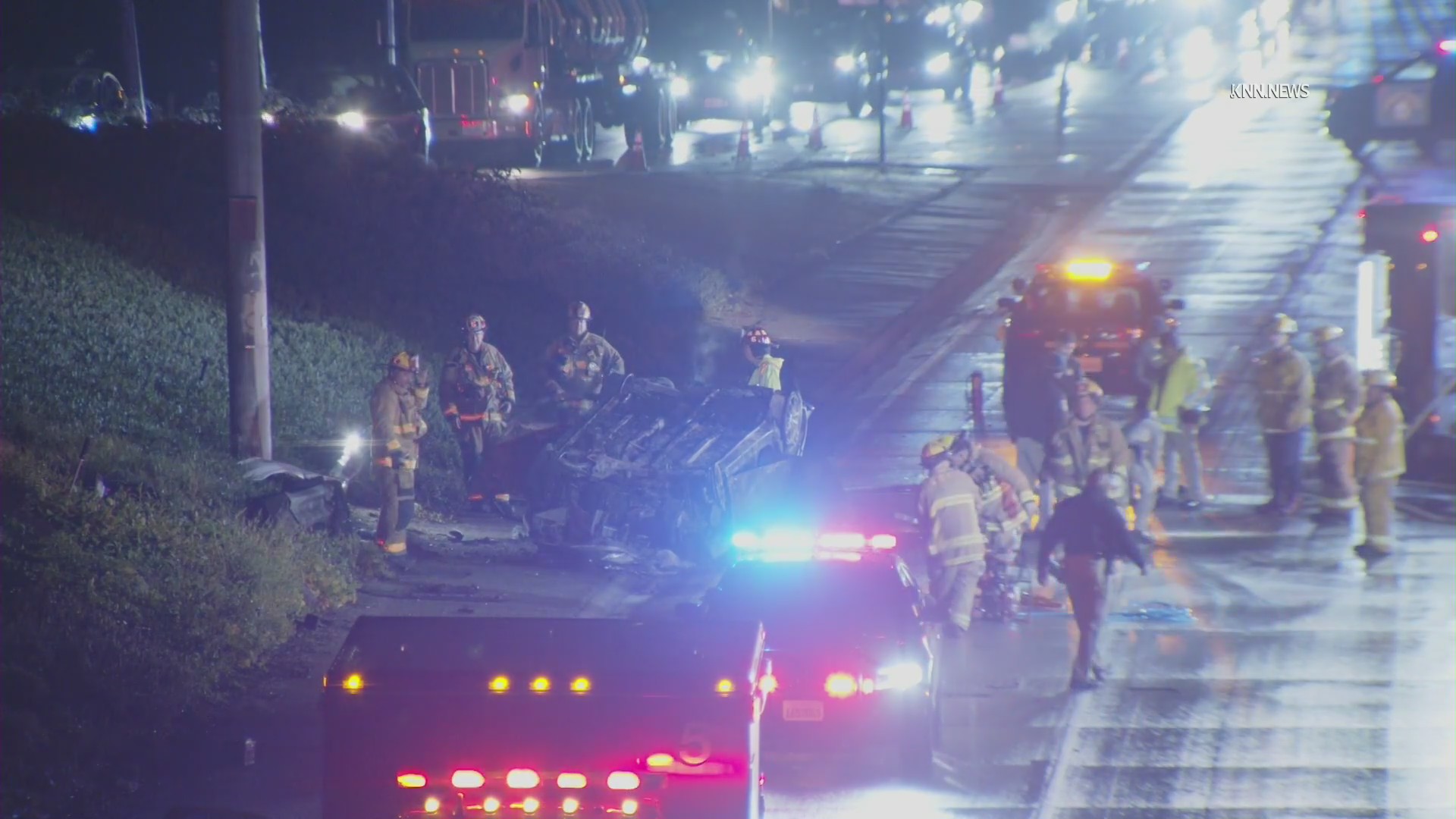 Rollover crash kills 2 on 405 Freeway – KTLA