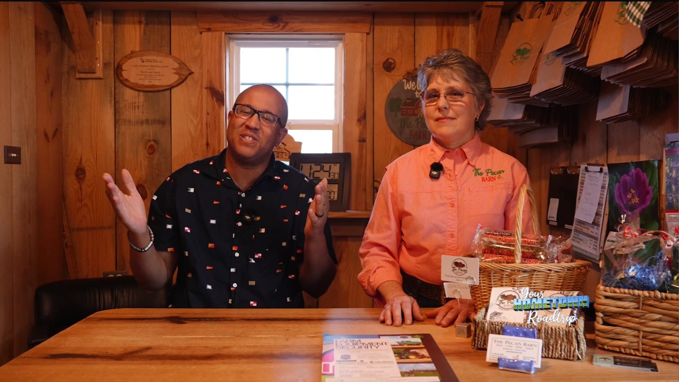 The Pecan Barn offers fresh pecans and more in Blythe, GA