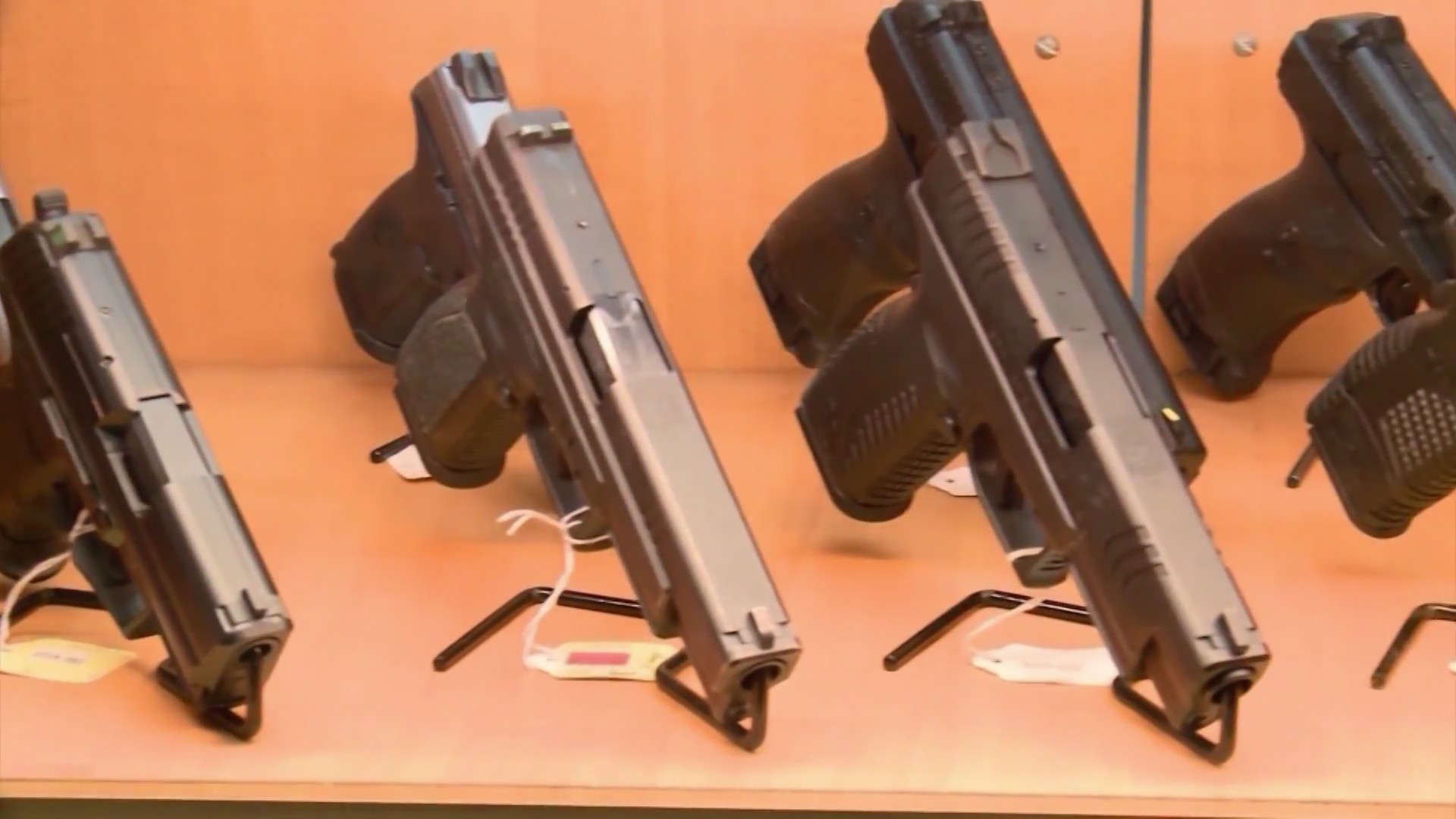 Appeals court ruling challenges California’s open carry ban, creating ...