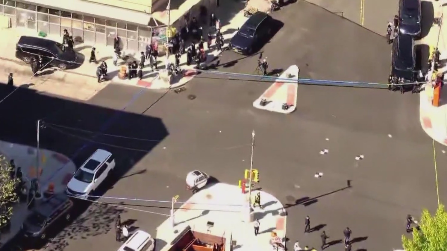 Child hit and killed by school bus in Brooklyn: NYPD – PIX11