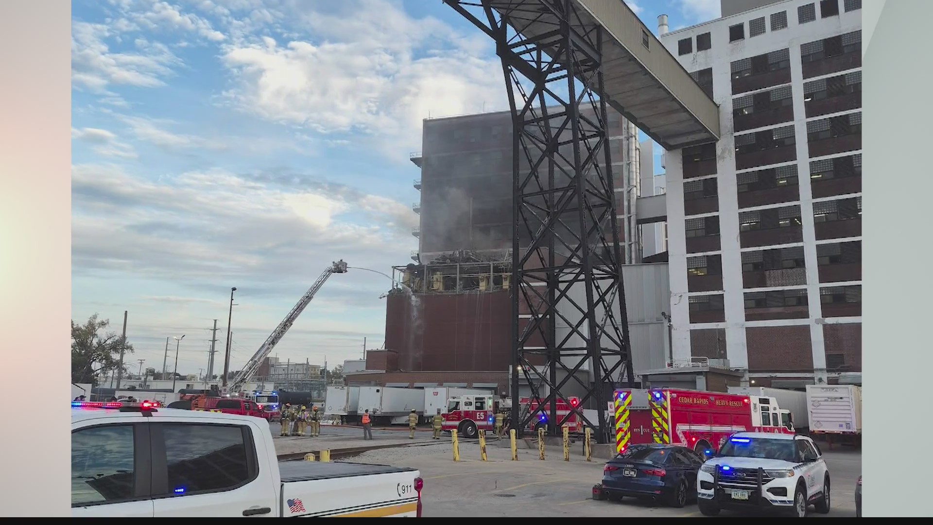 Evidence of explosion after fire at Quaker Oats building in Cedar ...