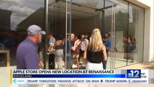 Apple store reopens at new Renaissance location