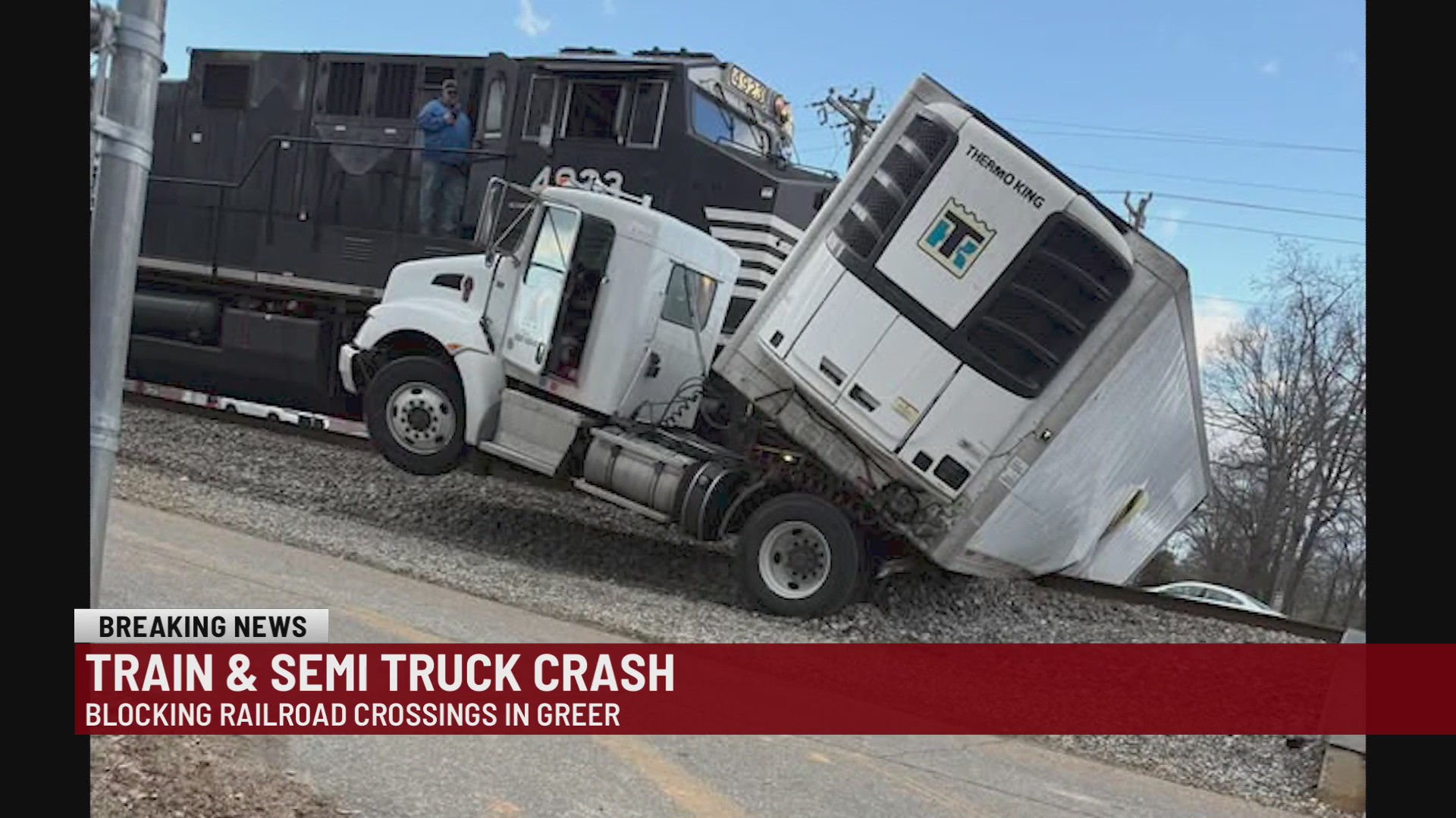 Train crashes into tractor trailer in Greer – WSPA 7NEWS