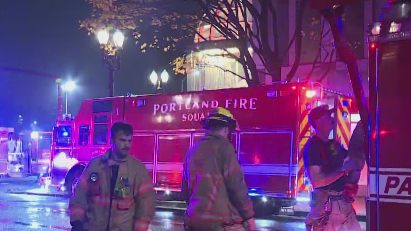 Small electrical fire prompts smoke, alarms in Downtown Portland high ...