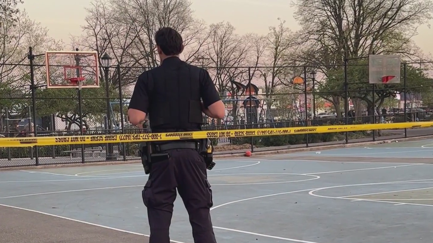 Teen killed after being shot in the chest at NYC park: NYPD – PIX11