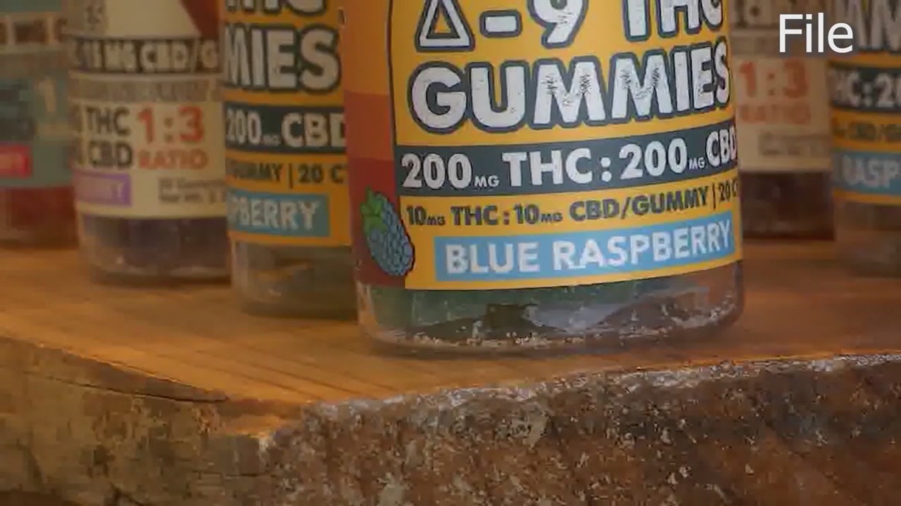 Thousands of illegal vapes, THC products seized in Arkansas retail crackdown Thousands of illegal vapes, THC products seized in Arkansas retail crackdown