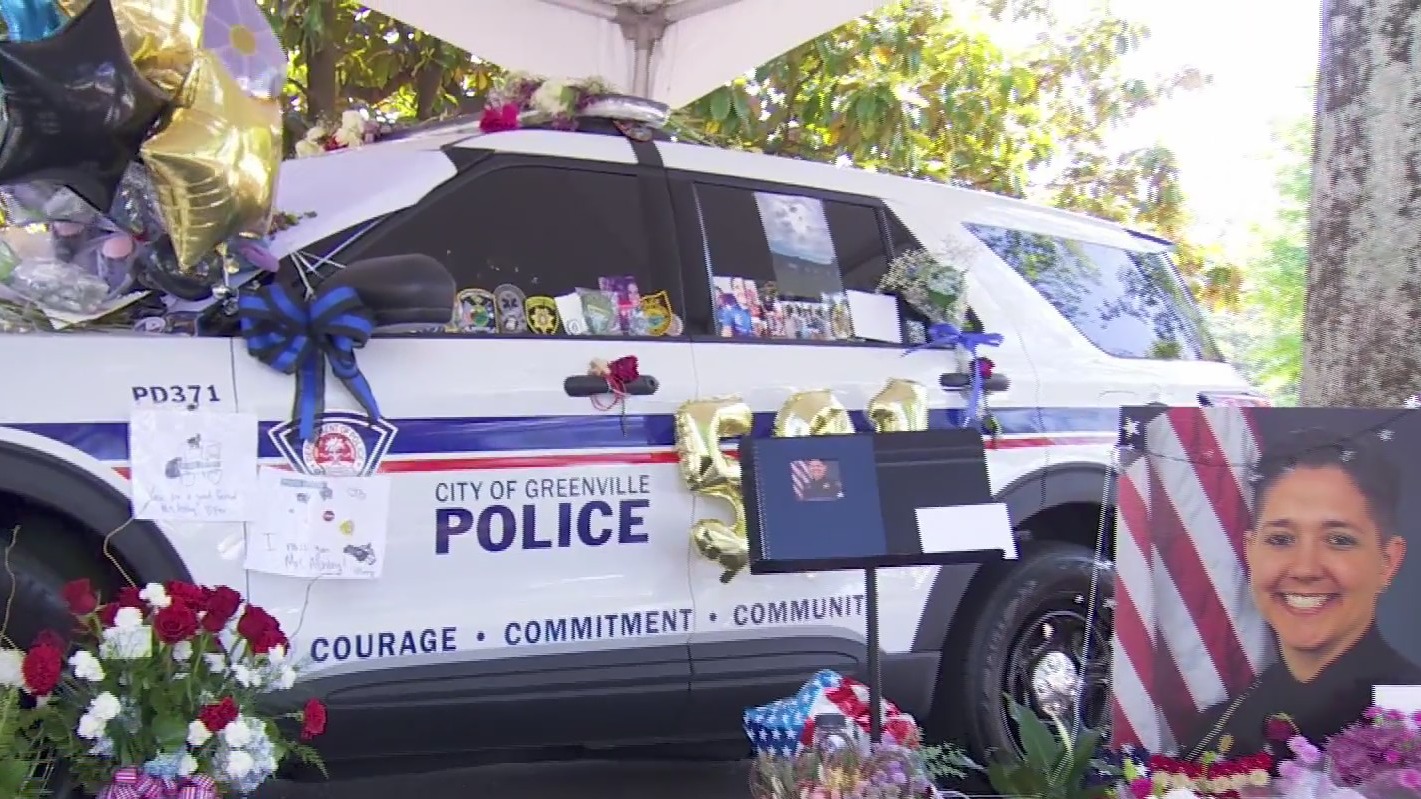 Memorial grows for Greenville Police Sgt. killed in head on crash, 4 ...