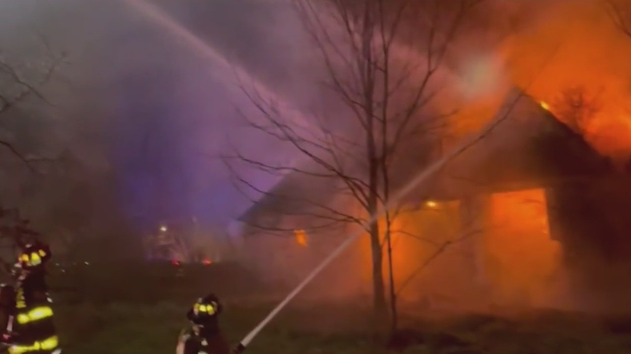 Winston-Salem fire crews investigating abandoned house fire – FOX8 WGHP
