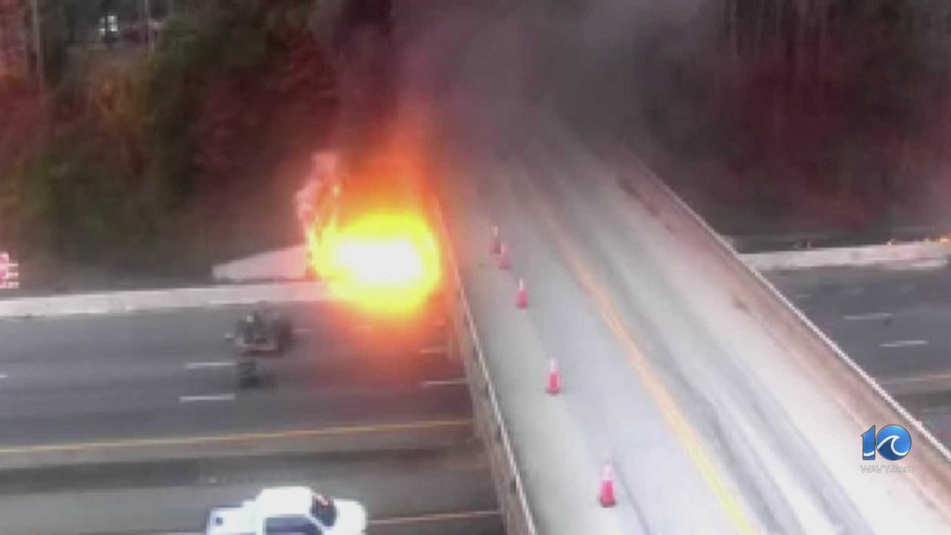 Tractor-trailer catches fire in crash on I-95 in Chesterfield County ...