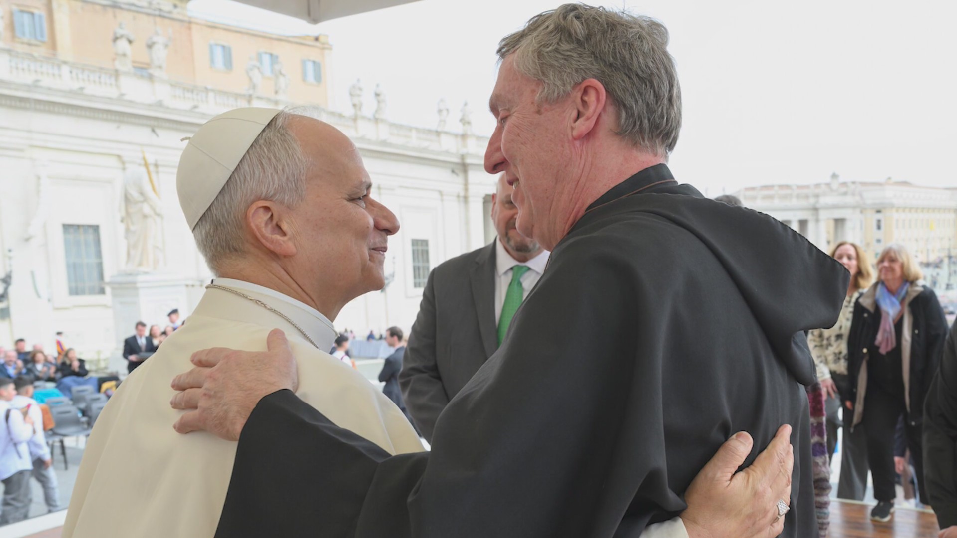 Timas Merkelis Lunch with Leo: Chicago’s Father John Merkelis reunites with his friend ...