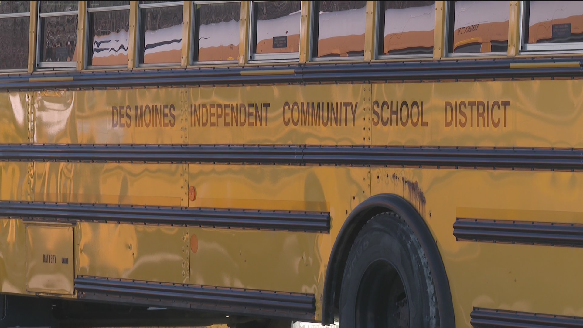 Des Moines Schools among those canceling classes Friday due to extreme ...