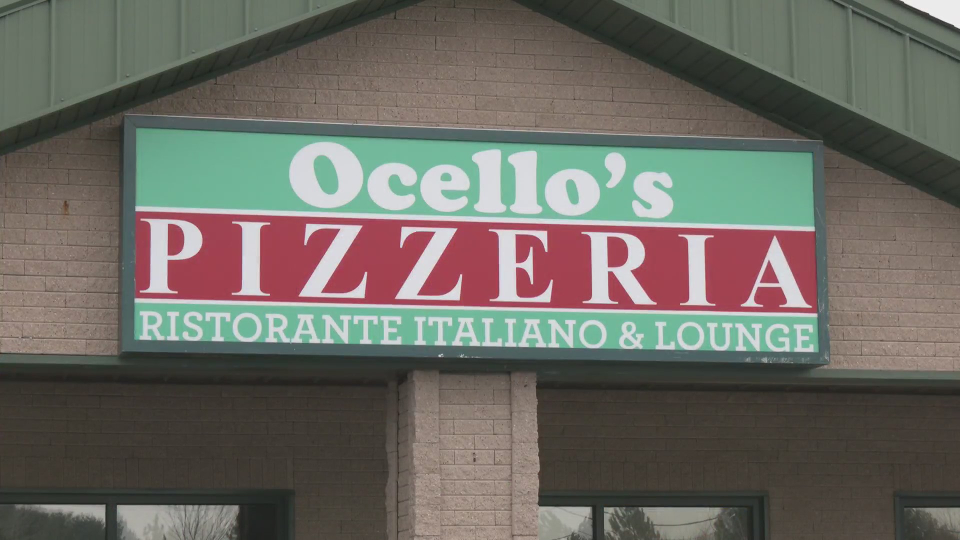 Poplar Grove's Ocello's Pizzeria holds grand opening - MyStateline ...