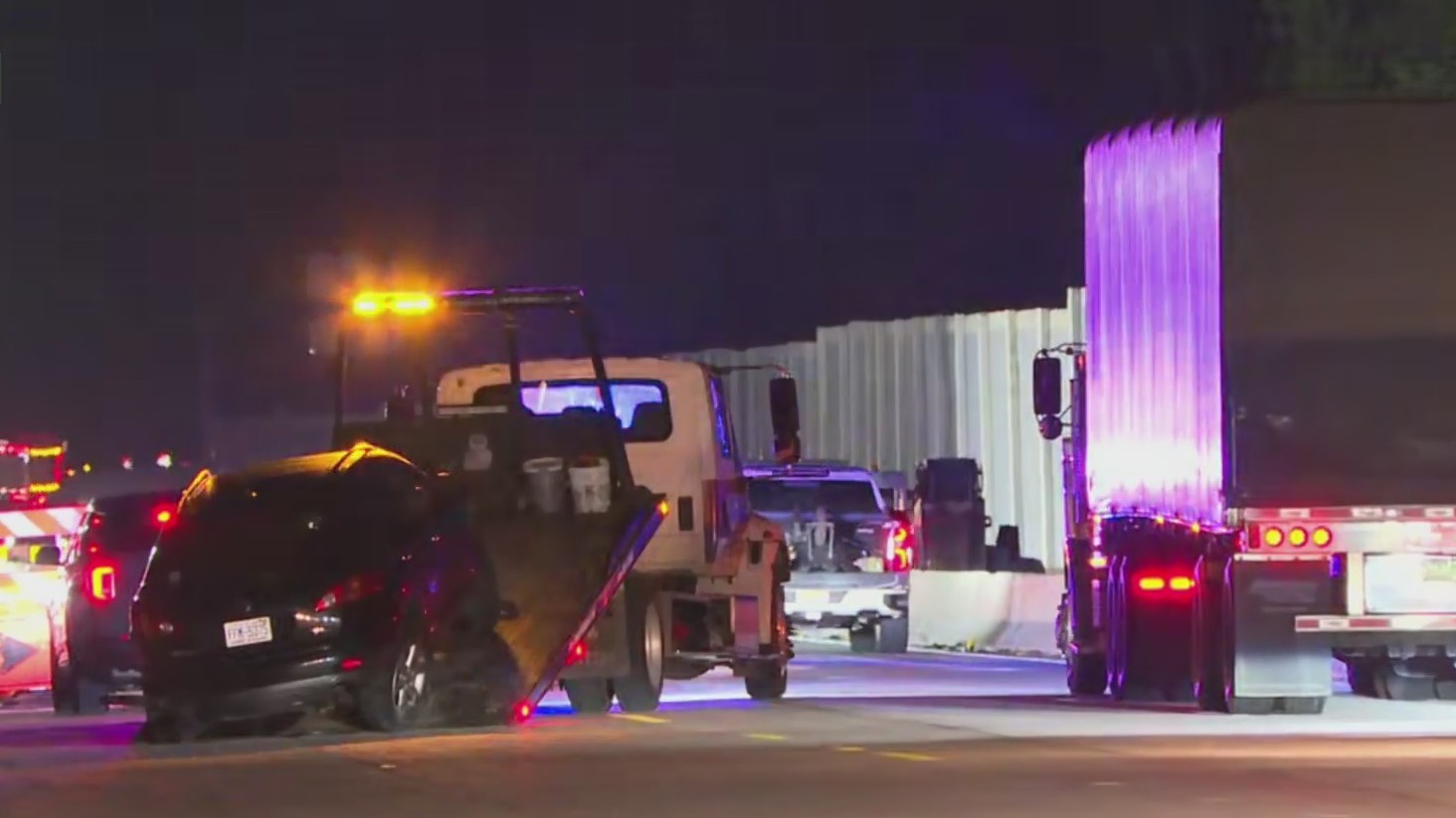 Interstate 40 West crash closes lanes near Union Cross Road in Winston ...