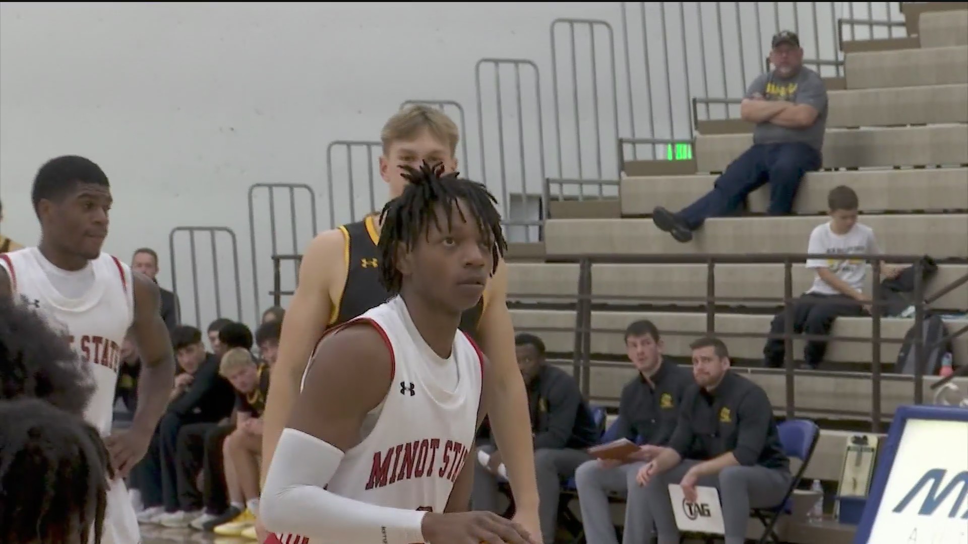 Deuce Benjamin Minot State star transfer Deuce Benjamin – KX NEWS