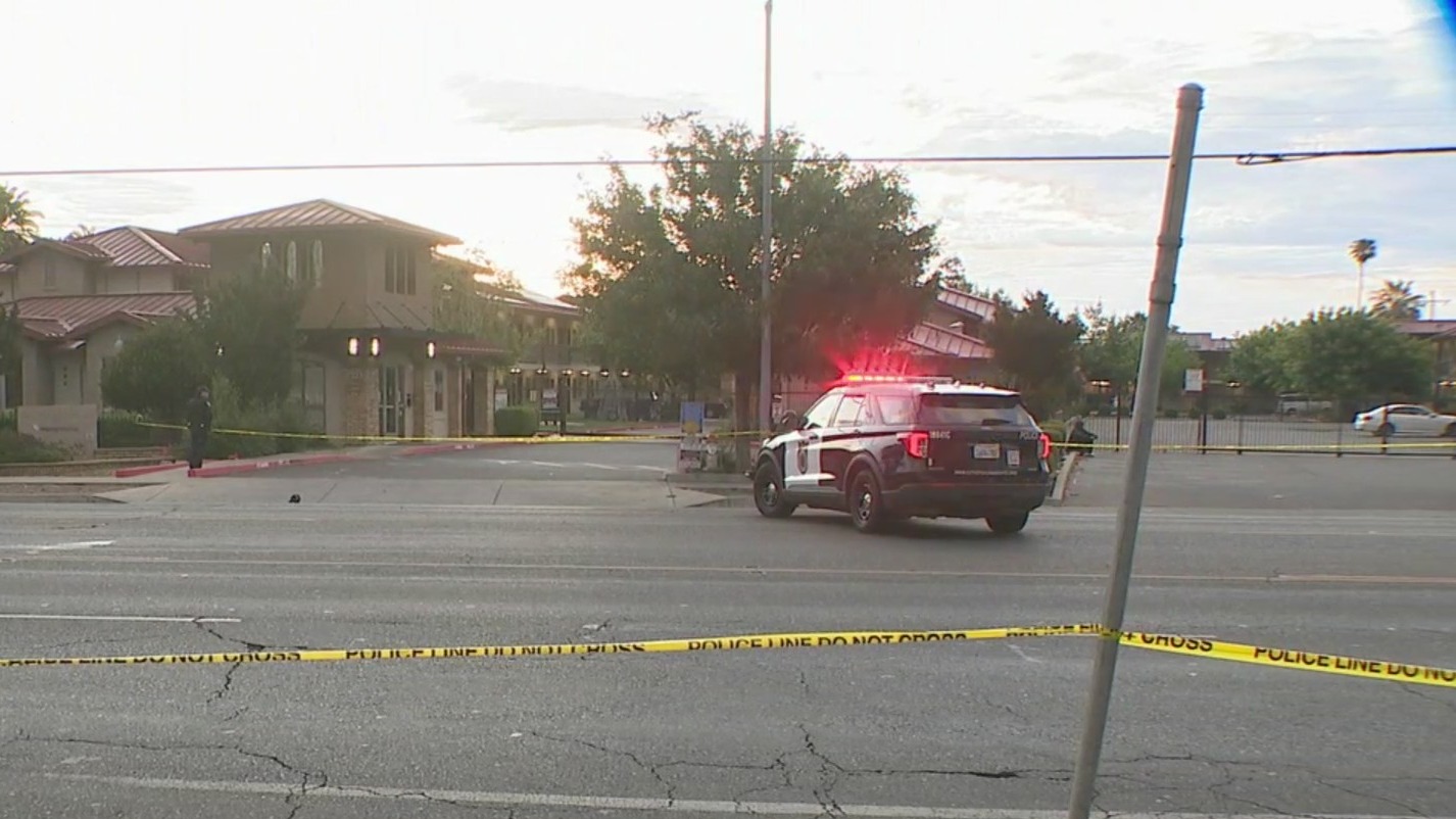 Deadly crash closes Stockton Boulevard in Sacramento – FOX40 News