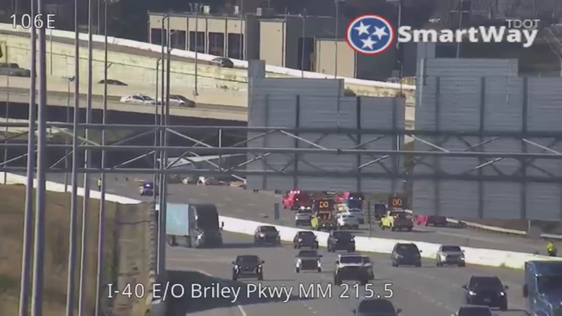 I-40 closed after rollover crash near Briley Parkway – WKRN News 2
