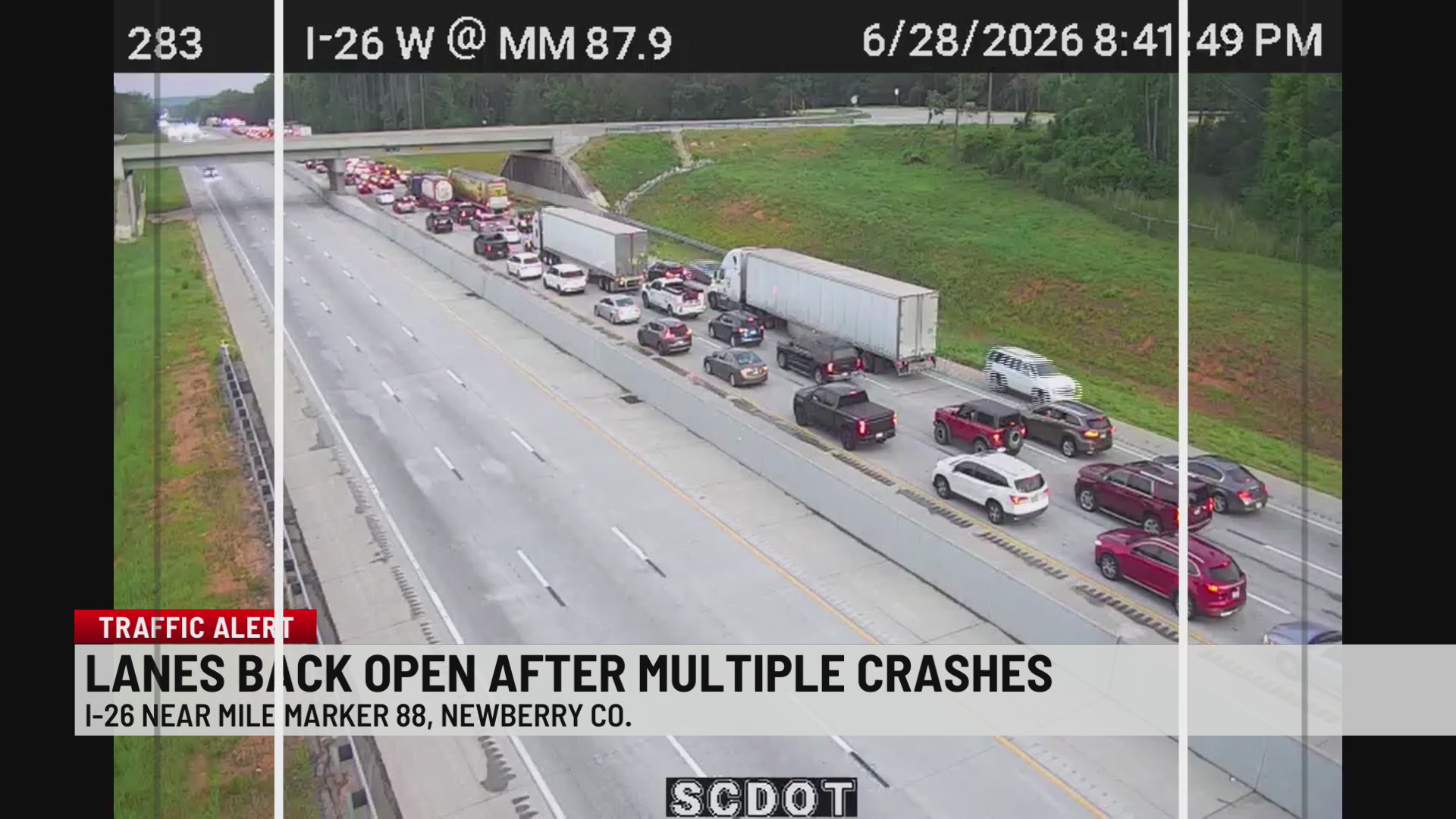 Multiple accidents lead to I-26 closure near Little Mountain