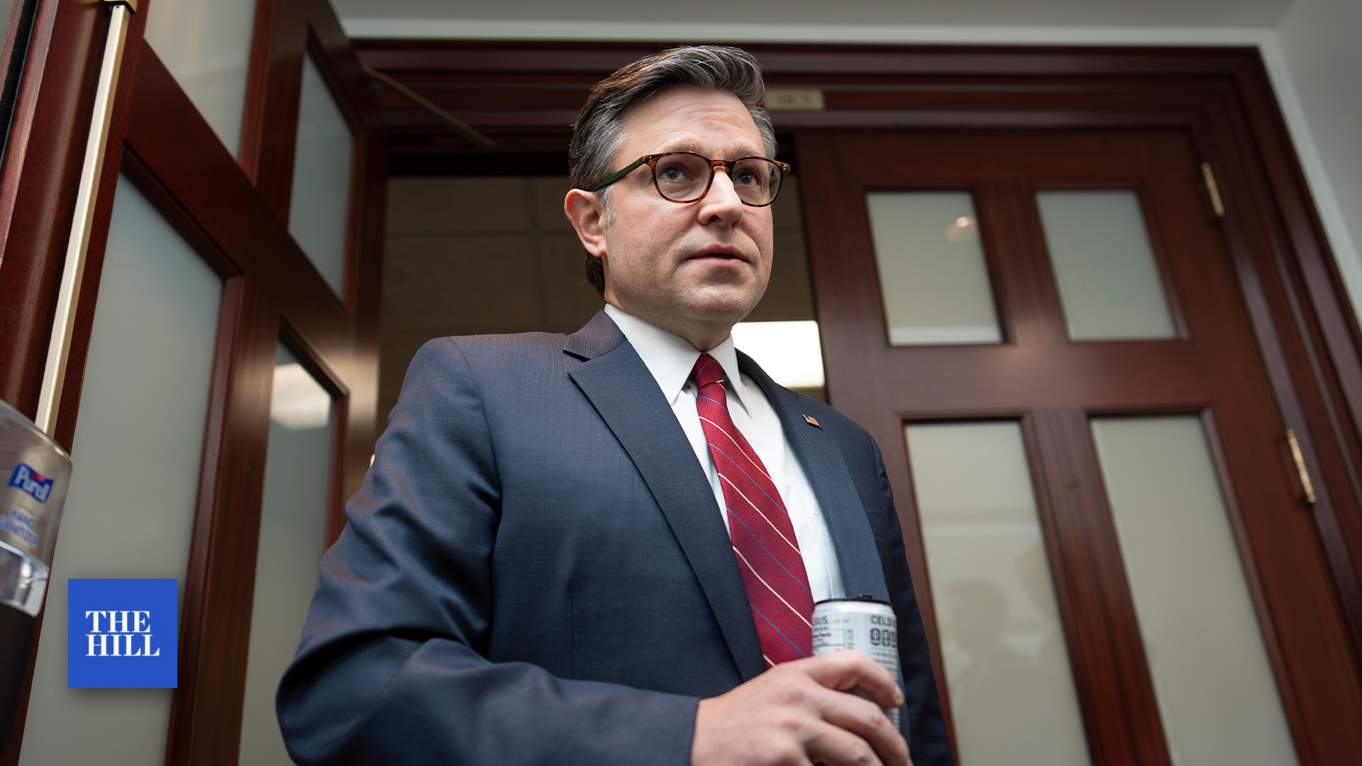 Houxd passes funding bill