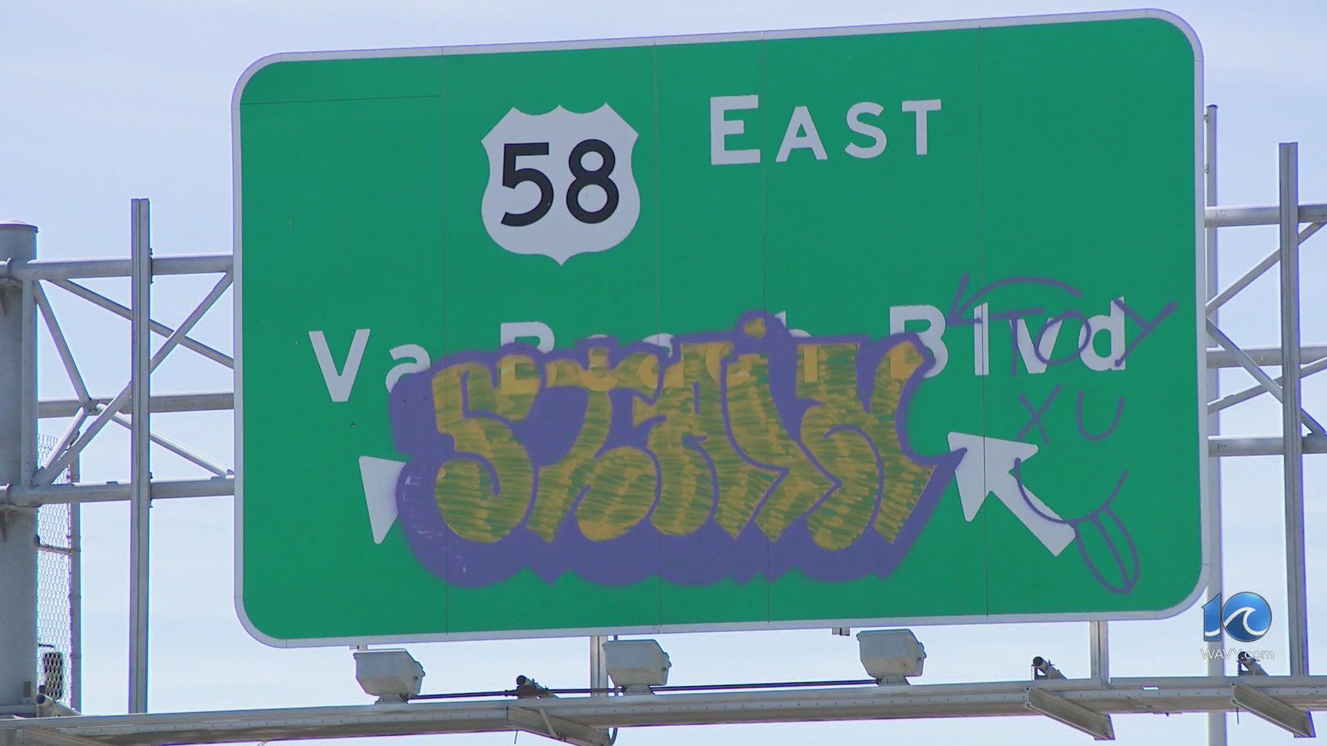 Norfolk to replace traffic signs after vandalism – WAVY.com