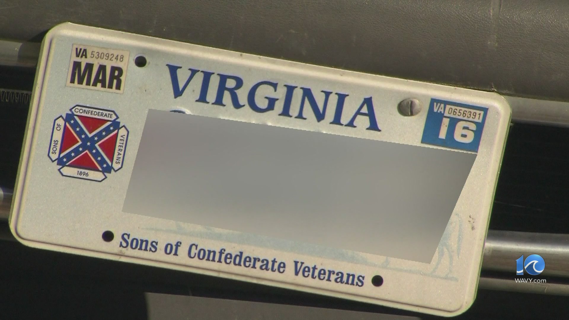 Gov. Spanberger signs bill to end the renewal of Robert E. Lee