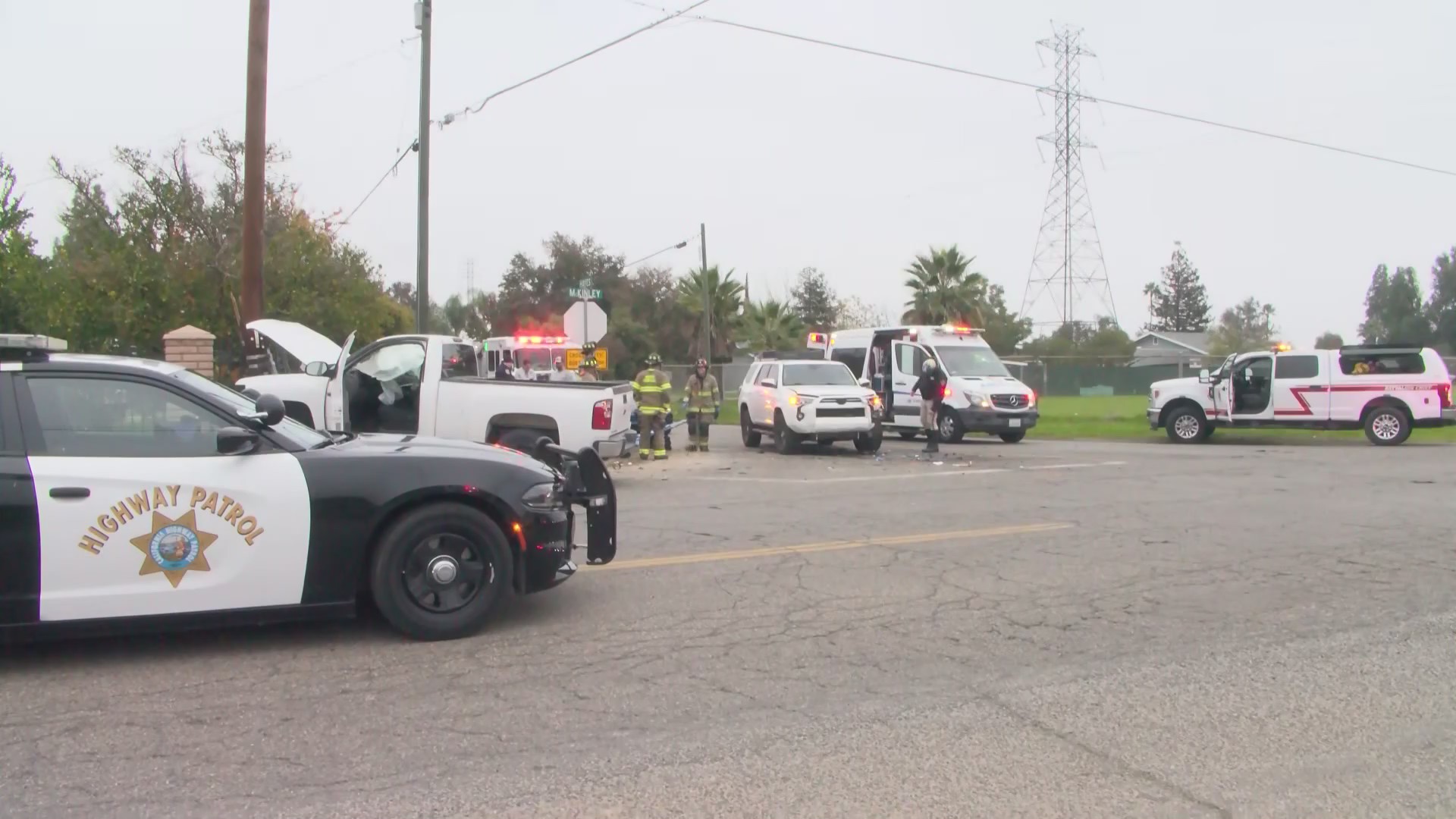 1 ejected after 3 vehicle crash in Fresno County, CHP says – CBS47 and ...