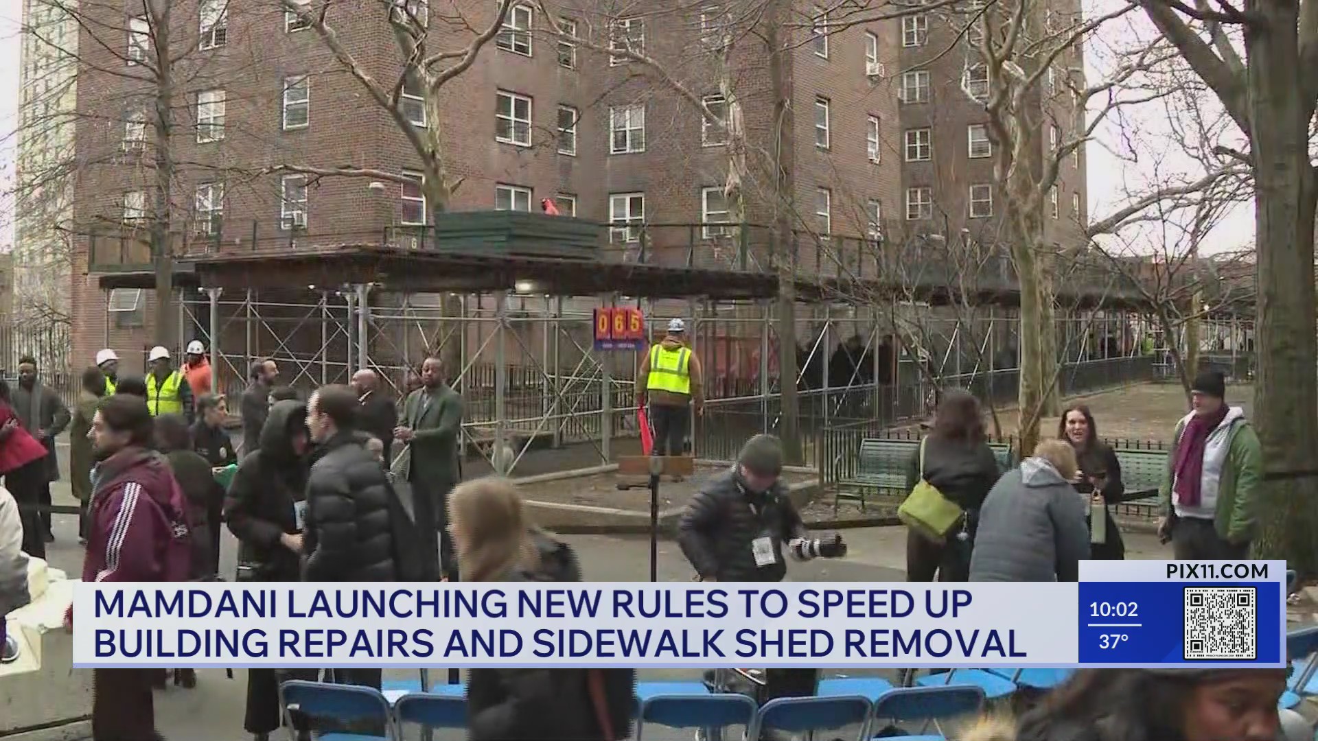 NYC Mayor takes on 'urban jungle gym' of sidewalk sheds - PIX11