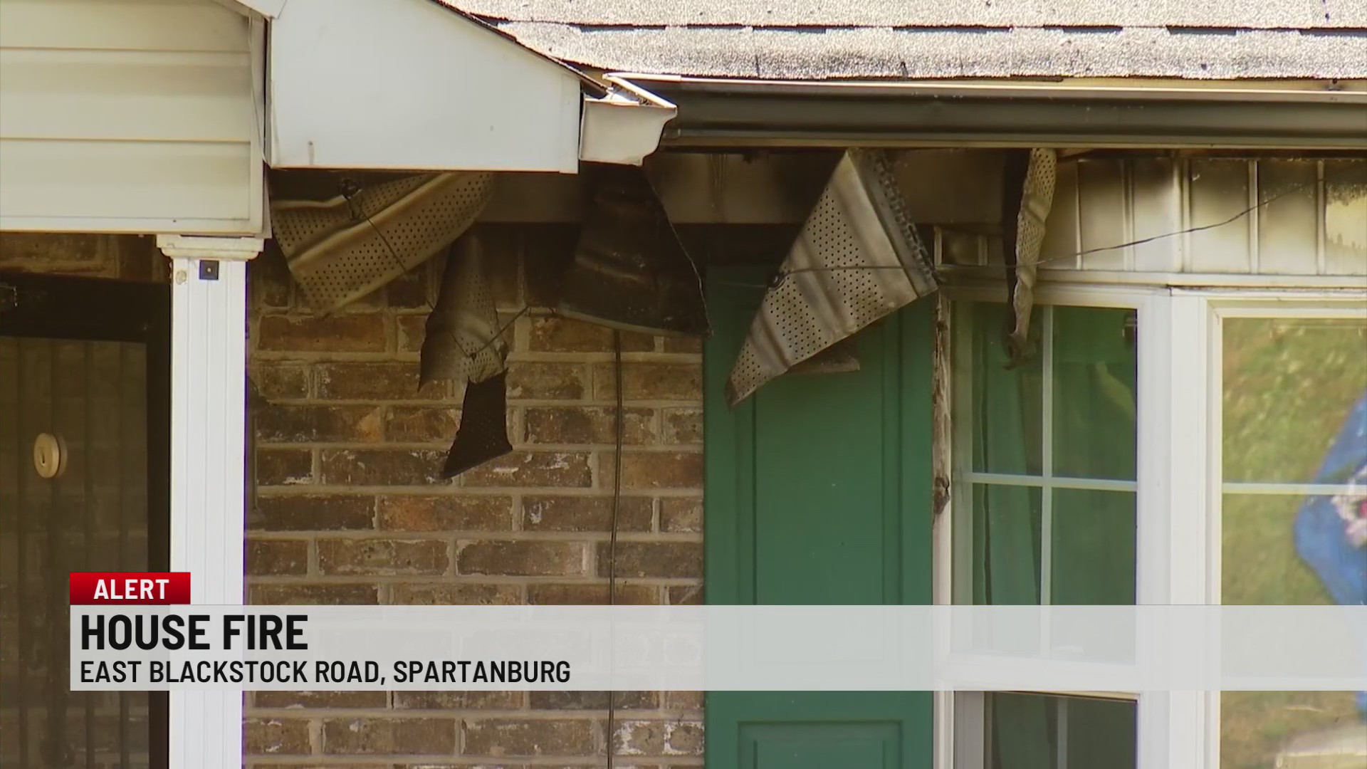 South Spartanburg fire: Crews battle E. Blackstock Road fire – WSPA 7NEWS