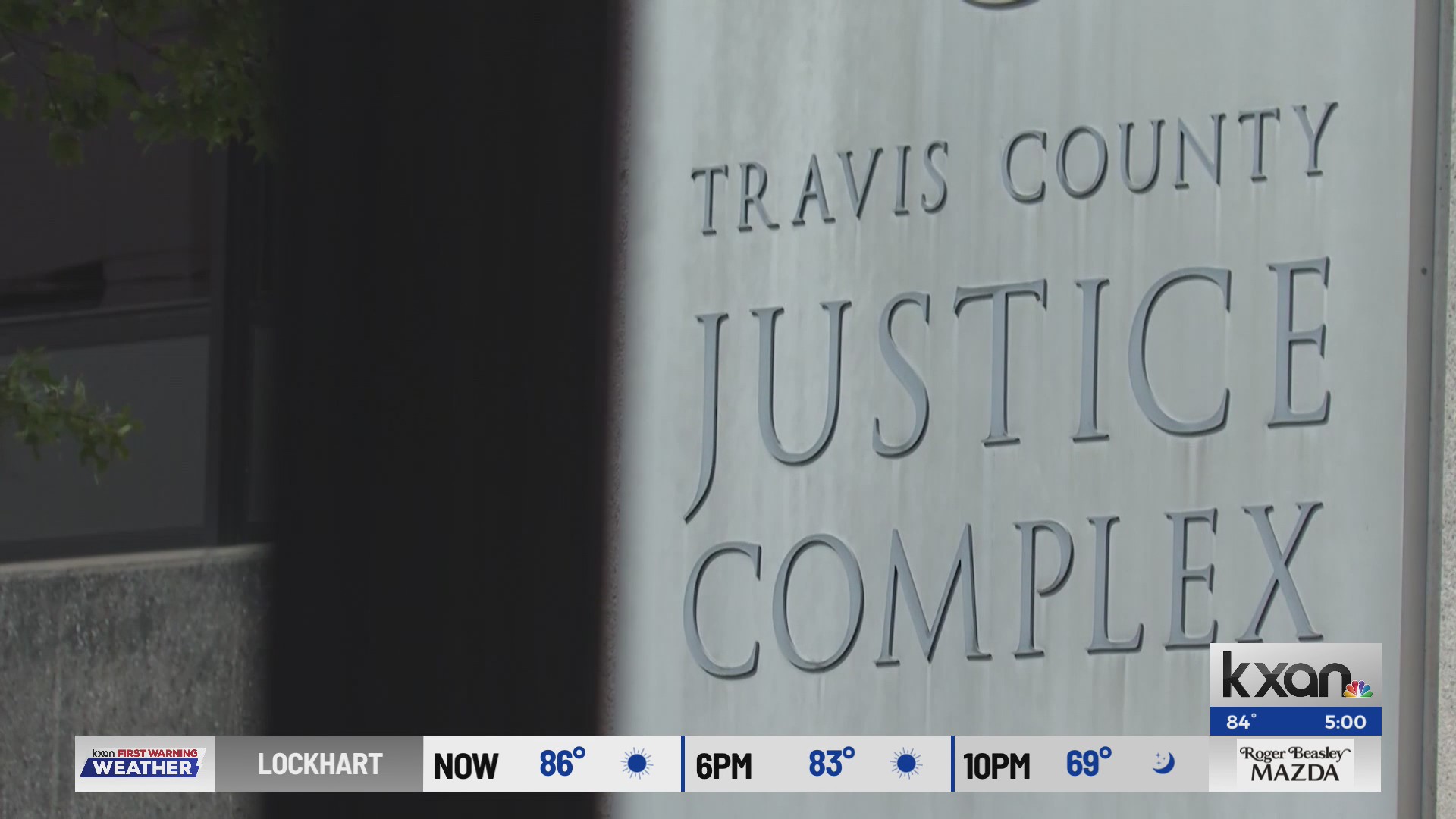 Competency hearing delays jury selection of man accused of killing four ...
