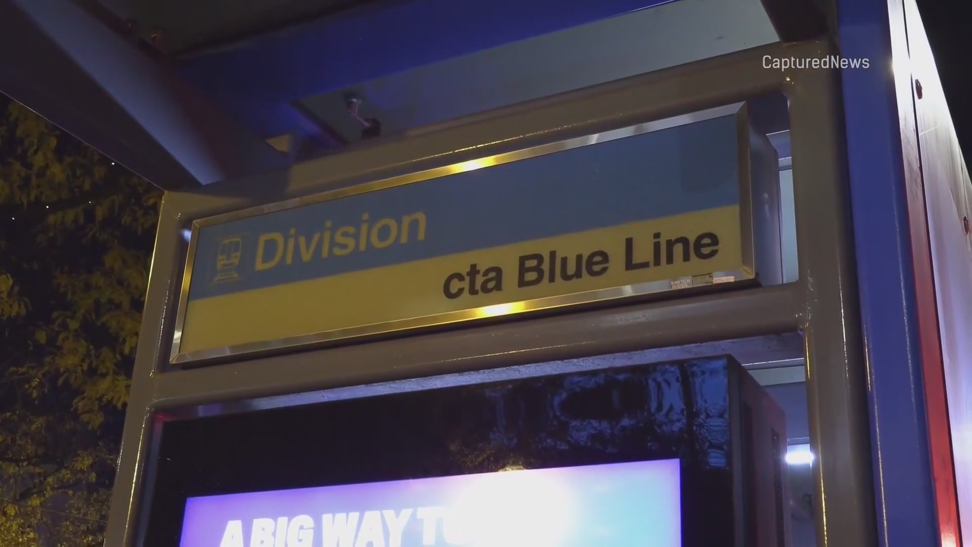 Man critical after Blue Line platform stabbing in Wicker Park – WGN-TV