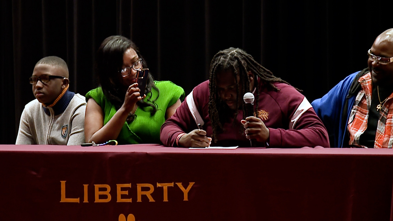 Liberty football standout signs to the next level – WKBN.com