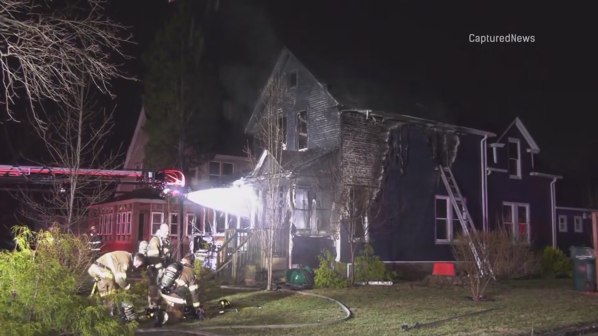 Christmas Eve fire destroys suburban home – WGN-TV
