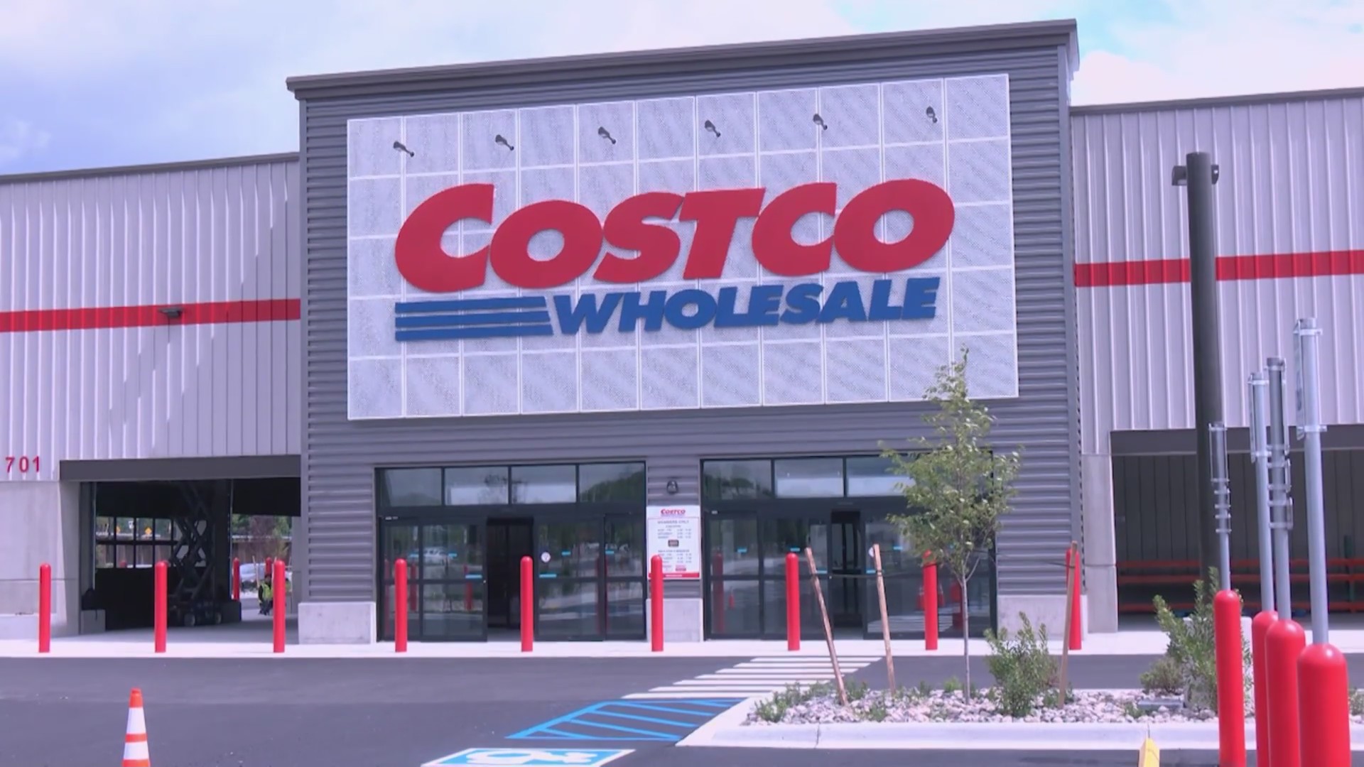 First Costco in the Capital Region to open this week