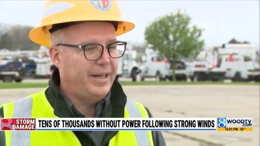 West MI cleans up after strong winds bring down trees, power lines ...