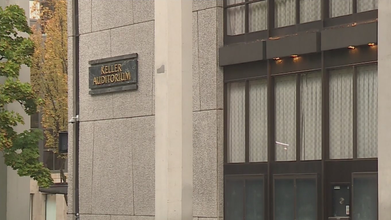 Debate over historic Keller Auditorium takes center stage at Portland ...