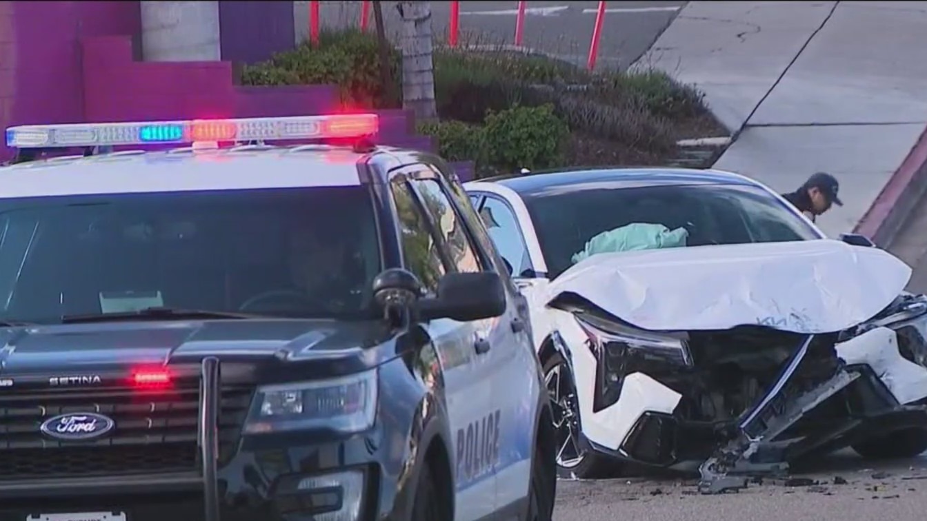 2 injured in serious crash in National City – FOX 5 San Diego & KUSI News
