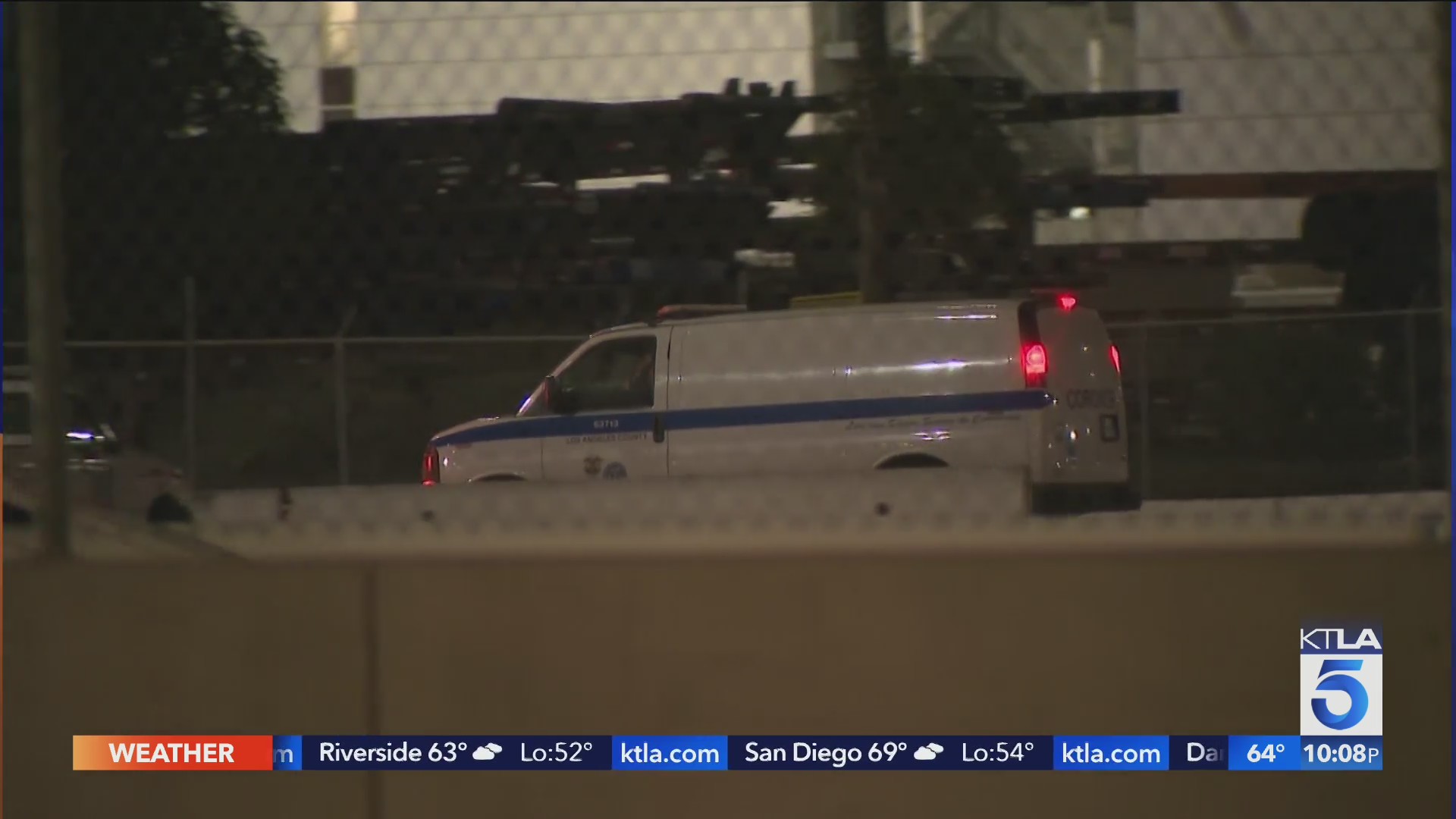 1 dead in industrial accident in Long Beach – KTLA