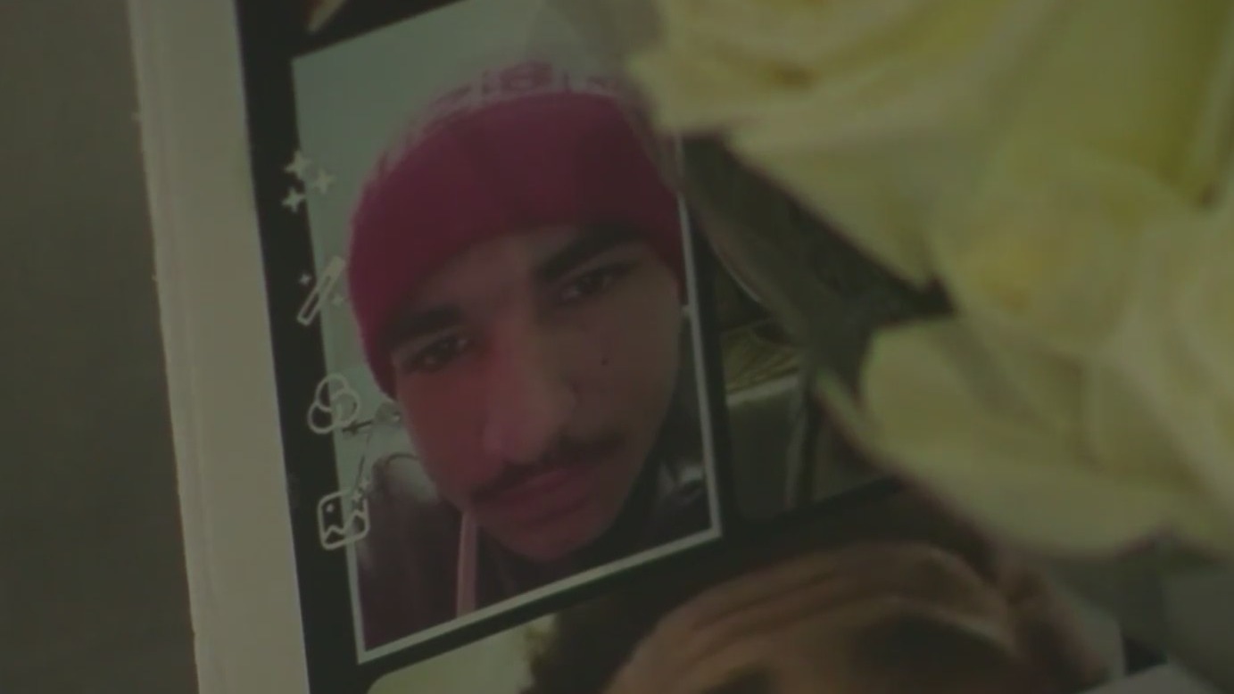 Family of teen fatally shot by San Diego officer sues the city – KGET ...