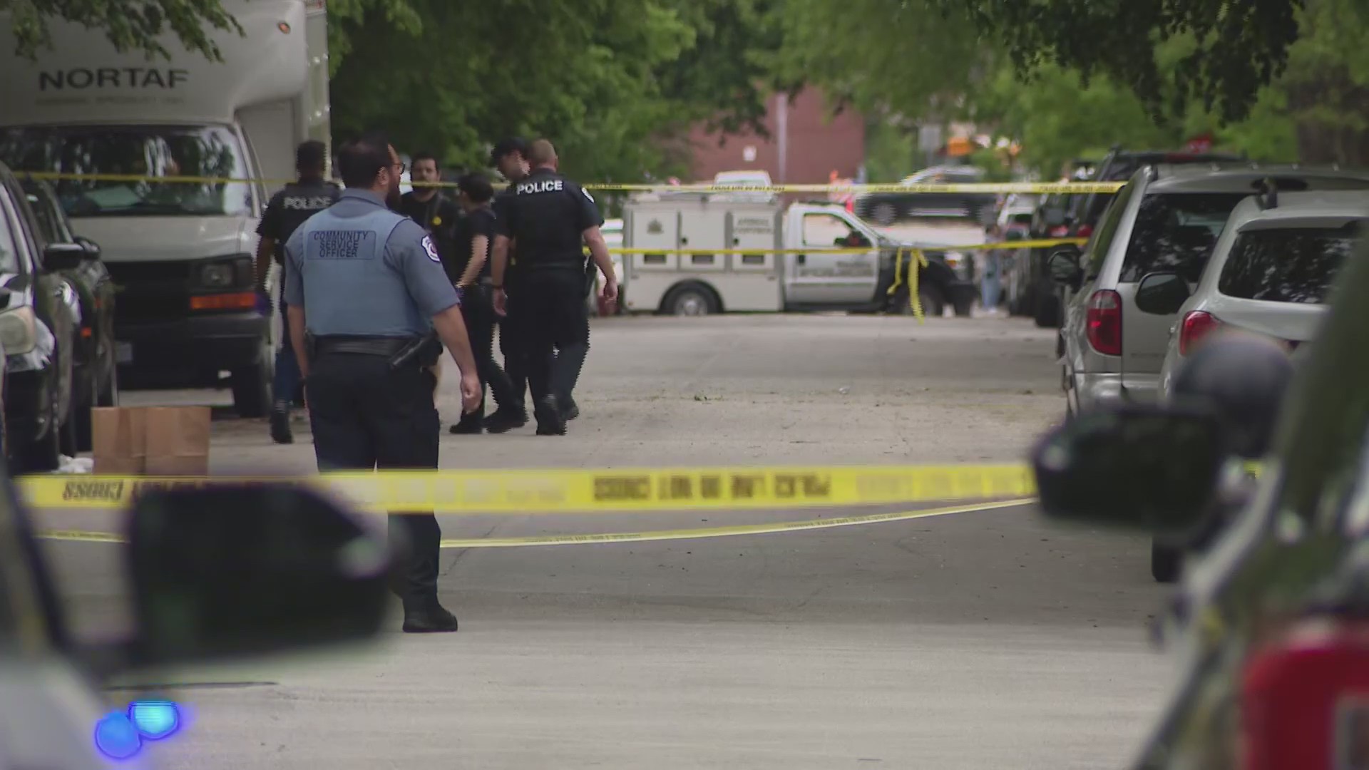 21-year-old man found shot to death in Skokie, Illinois – WGN-TV