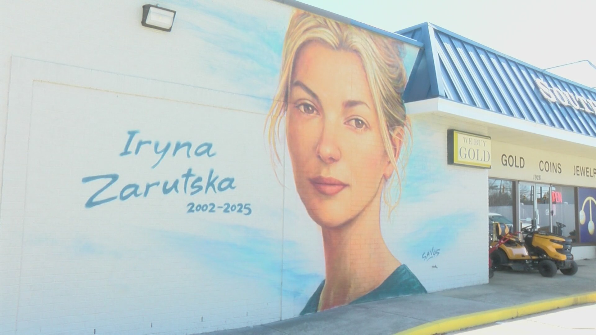 Mural of Iryna Zarutska up on local business - WNCT