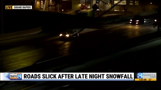 Roads slick after season’s first snowfall – WOODTV.com