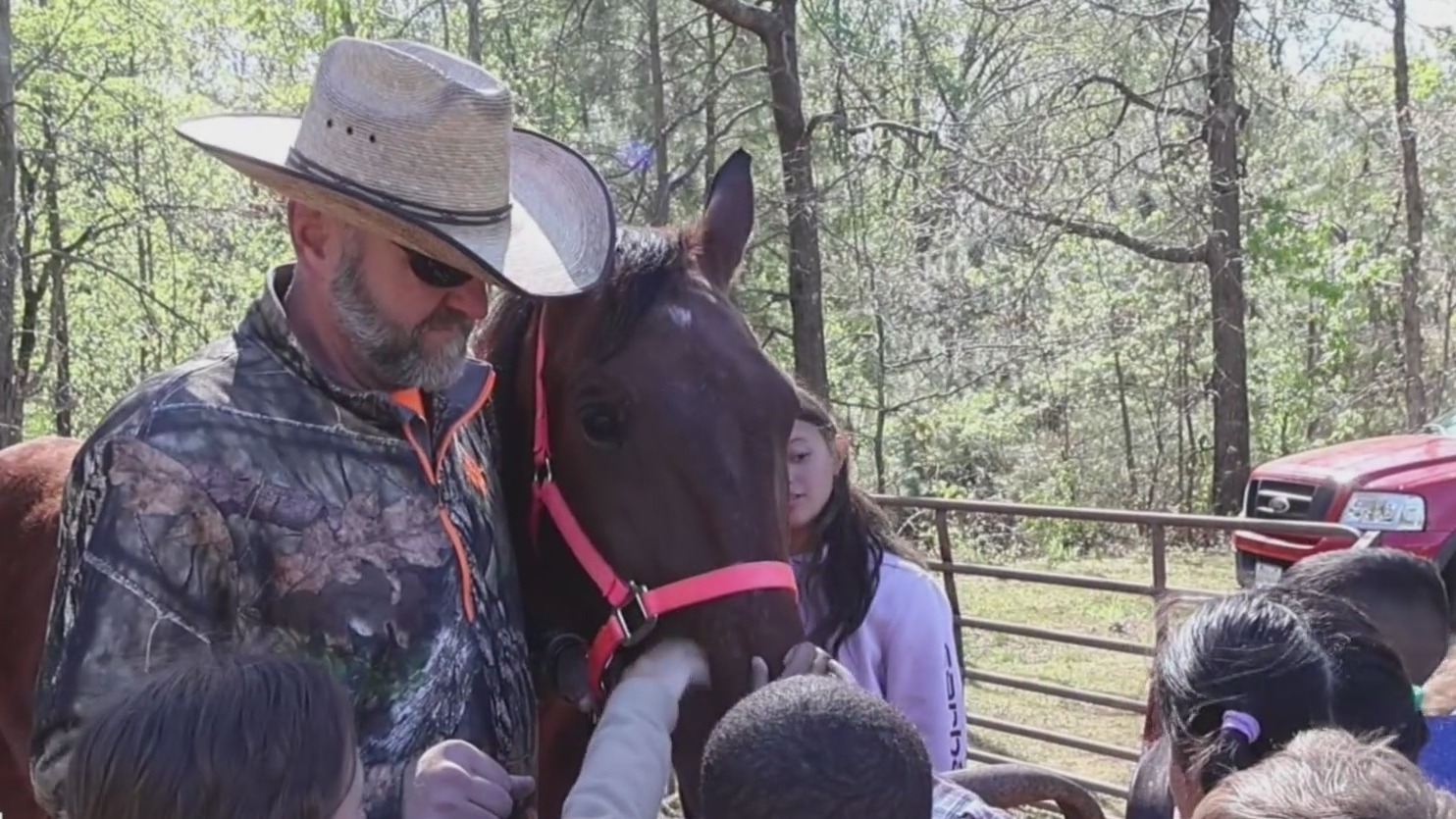 Triad high school hosts agricultural day for children – FOX8 WGHP