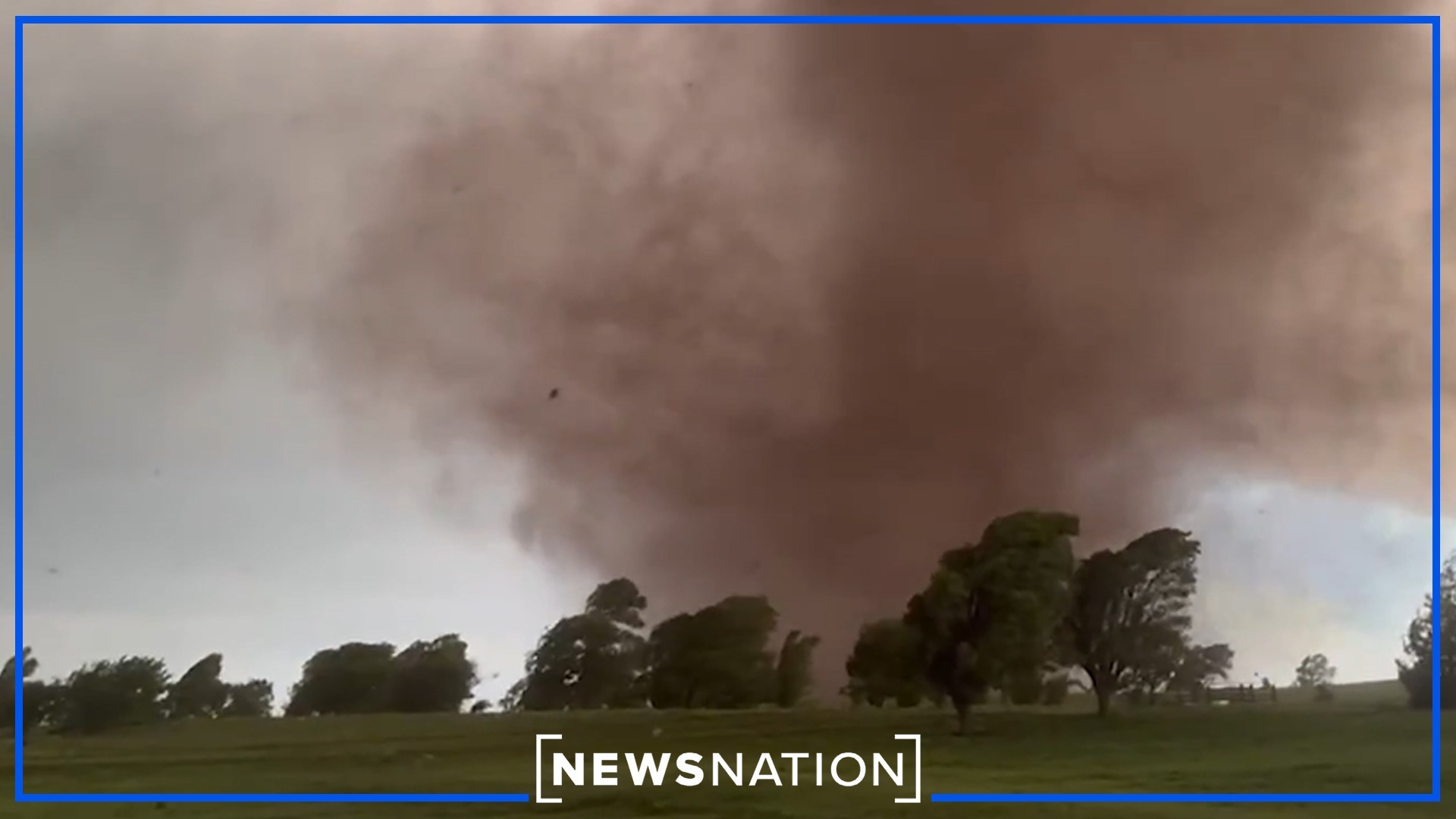 Tornado tears through Enid, Oklahoma, leaving severe damage – NewsNation