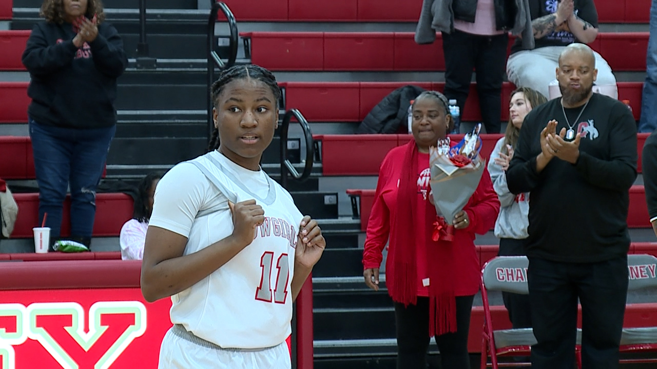 Chaney star breaks 26-year-old scoring record – WKBN.com